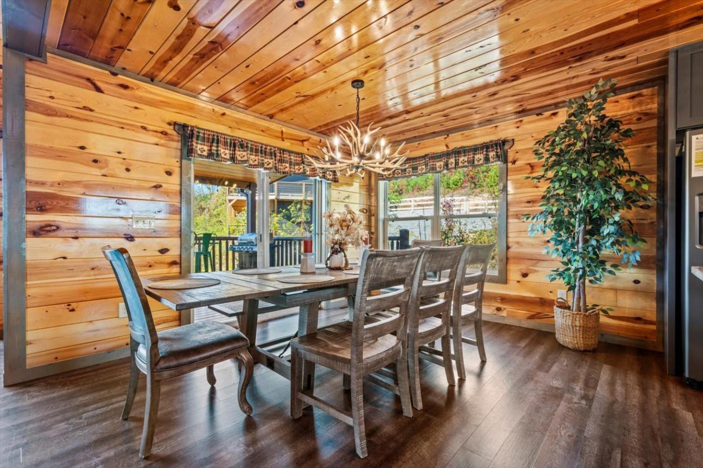 Indoor Pool, Volleyball Beach, Mountain View, Luxury Gatlinburg Eksteriør bilde